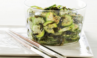 Wakame (Alaria) and Cucumber Salad Recipe